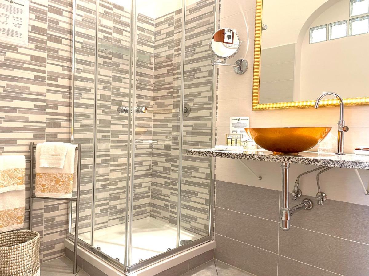 Hotel R&B Sterlizia Finale Ligure Zewnętrze zdjęcie
